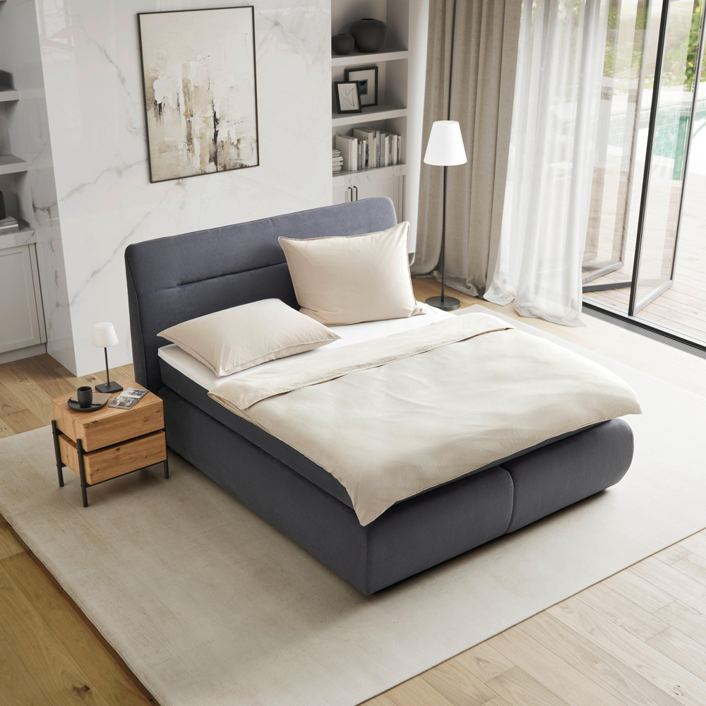 Postel Boxspring S Topperem Bella